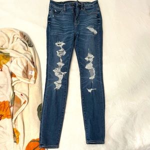 American Eagle super high rise jegging (dream jean)
